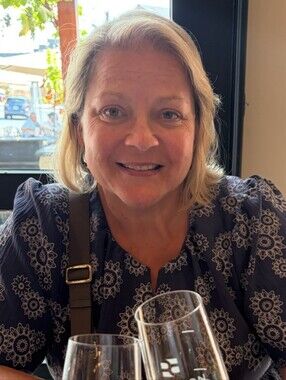 Meet your Posher, Dawne